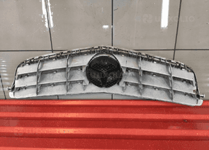Mercedes c-klasa W204 lift grill atrapa kratka amg chrom oryginał igła 9