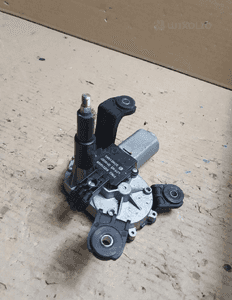 SILNICZEK WYCIERACZKI TYLNEJ OPEL ASTRA J nr 13256917 5