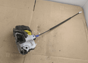 Zamek drzwi lewy przód opel astra j 1