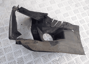 WLOT INTERCOOLERA PRAWY AUDI A4 2.5 TDI 8D0117336C 1