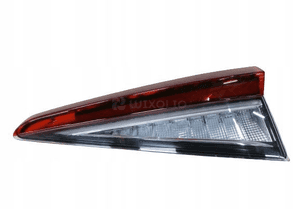 Skoda enyaq iv lampa prawy tył tylna led w klapę 1