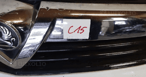 Zderzak przód przedni atrapa grill do opel vivaro Z40R 2
