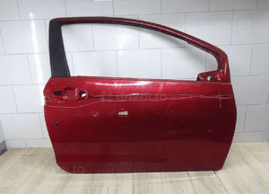 TOYOTA YARIS III DRZWI prawe PRZEDNIE 3D 1
