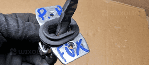 Ogranicznik drzwi prawy przód VW Fox 5Z3837249R 5Z3837249 6