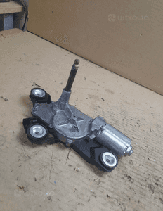 SILNICZEK WYCIERACZKI TYLNEJ FORD FOCUS MK2 1.8TDCI 0390201875 3