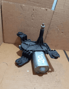 OPEL CORSA D SILNICZEK WYCIeraczki tył oryginał 13163029 4