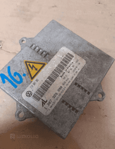 Przetwornica xenon lampy przód 1307329090 volkswagen touran i 2