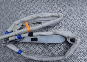 Kurtyna lewa vw tiguan 5N0880741D radom 1