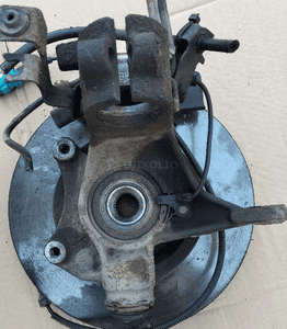 Citroen C5 I II 1.6 1.8 2.0 16V  zwrotnica piasta przednia  przód prawa lewa 2