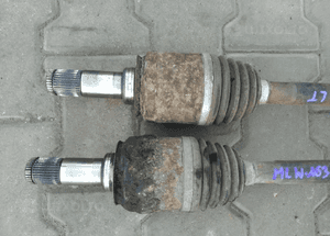 Mercedes W163 ML 2.7 CDI  półoś tył tylna prawa 3