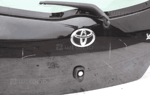 Klapa bagażnika tylna TOYOTA YARIS II 2005-2011 kod lakieru 209 2