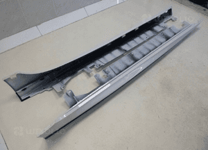 Bmw seria 2 F44 m pakiet listwa progowa próg 2