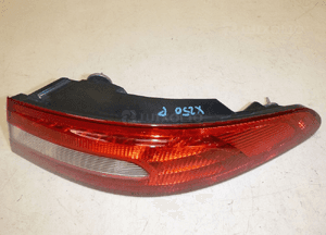 Jaguar xf X250 lampa prawy tył tylna 12 8