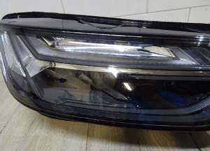 Lampa prawa przód MATRIX AUDI Q5 LIFT ORYGINAŁ 80A941036E 80A LLU 3