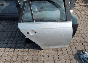 drzwi prawe tył golf 5 kombi