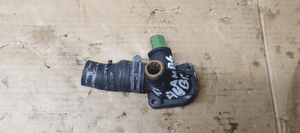 Króciec wody płynu Audi A4 B6 1.6 06B121133G 1