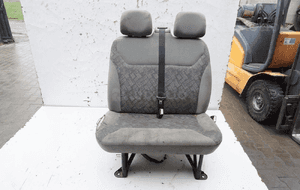 Fotel kanapa pasażera opel vivaro a 1