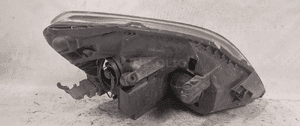 Przod przednia lampa lewa opel zafira b 3