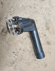 Obudowa termostatu termostat BMW 3 E36 1.6 1.8 1
