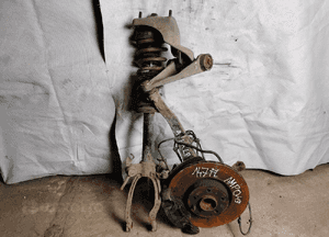 Mcperson kompletny lewy alfa romeo 147 lift 1.9 jtdm 2