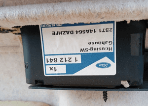 Boczek tapicerka prawy przód przednia prawa Ford Mondeo MK3 6