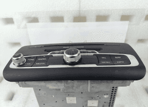 AUDI A1 8X MMI 3G Radio Multimedia 8X0035670 5