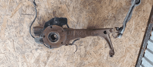 Zwrotnica piasta lewy przód przednia lewa Audi A6 C5 2.5 TDI 8D0407257AE 3