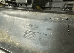 Zderzak przód przedni renault twingo iii 3 2014- 620228931R  kratka cały 8