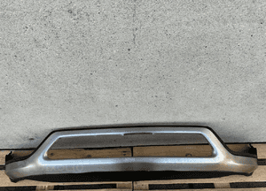 Zderzak przód przedni spoiler volvo XC40 inscription 31650115 cały 1