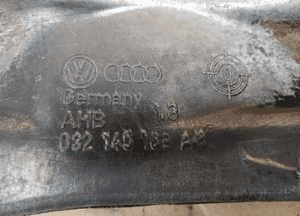 Łapa mocowanie alternatora VW Polo 6N2 1.0 MPI 032145169AB 6