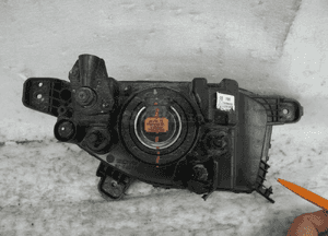 Hyundai kona 2017- prawy przedni halogen 92202-J9 2