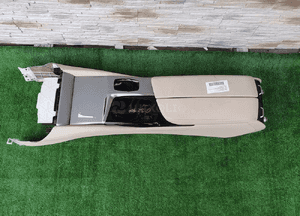 Tunel środkowy bmw I8 3