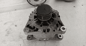 PEUGEOT 308 T9 1.2 THP 2014-2021 alternator Valeo 9670899580 2