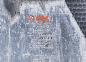 Osłona 4B0825215B Pampers Dolna Belki Zawieszenia Tyl Tylna Audi A6 C5 3