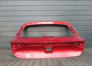 Klapa bagażnika tylna tył seat leon iv 4 hb 2020- 18