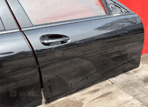 Mercedes W204 08-11 drzwi 197 prawy przód ładne do założenia 4
