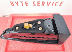 Skoda Enyaq IV LAMPA KLAPY LEWA TYŁ LED 5LG945307B 4
