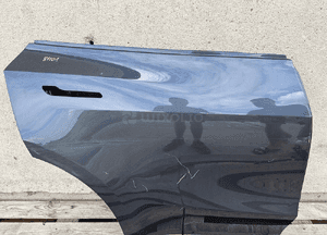 Drzwi tyl tylne prawe tesla model y 2020- bardzo ladne 1