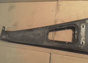 Błotnik prawy przedni górna część LAND ROVER DEFENDER 3