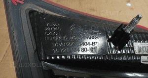 Lampa prawy tył w klapę citroen C4 ii nr 9672155480-01 3