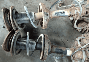 Subaru Legacy IV Outbeck   2.0 mcpherson przod przedni  prawy lewy 3
