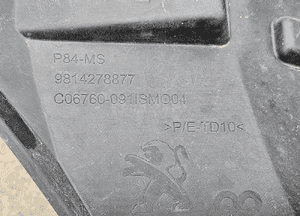 Peugeot 3008 II wzmocnienie zderzaka przód przedniego wspornik grilla 9814278877 3