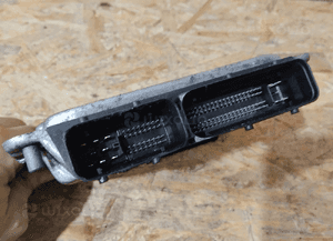 Sterownik silnika komputer vw seat skoda audi 2.0 16V 06A906032FK 4