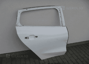 Ford focus MK4 drzwi przednie prawe 15