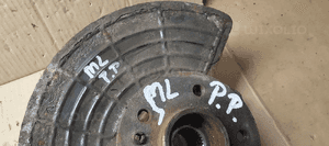 Zwrotnica prawy przód przednia prawa Mercedes ML W163 2.7 CDI 8