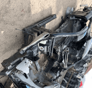 MERCEDES e 207 podłużnica ćwiartka przednia fartuch kielich słupek próg 6
