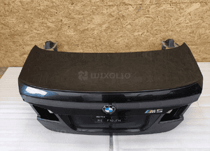Bmw M5 F10 sedan klapa bagażnika zawiasy 3