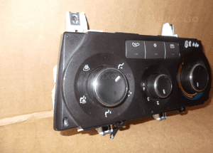 Panel klimatyzacji panel szyb kierowcy wejście usb fiat bravo ii 5G7846100 735451308 oryginał 7