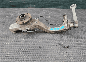 Zwrotnica 8E0258F 8E0407242B Zawieszenie Piasta Czujnik ABS Przednia Przód Prawa AUDI A4 B6 B7 6