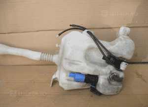 Zbiornik spryskiwaczy 3008 5008 xenon 9685005780 2